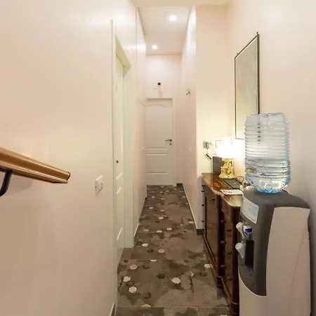 Stevenson بيت ضيافة 4*